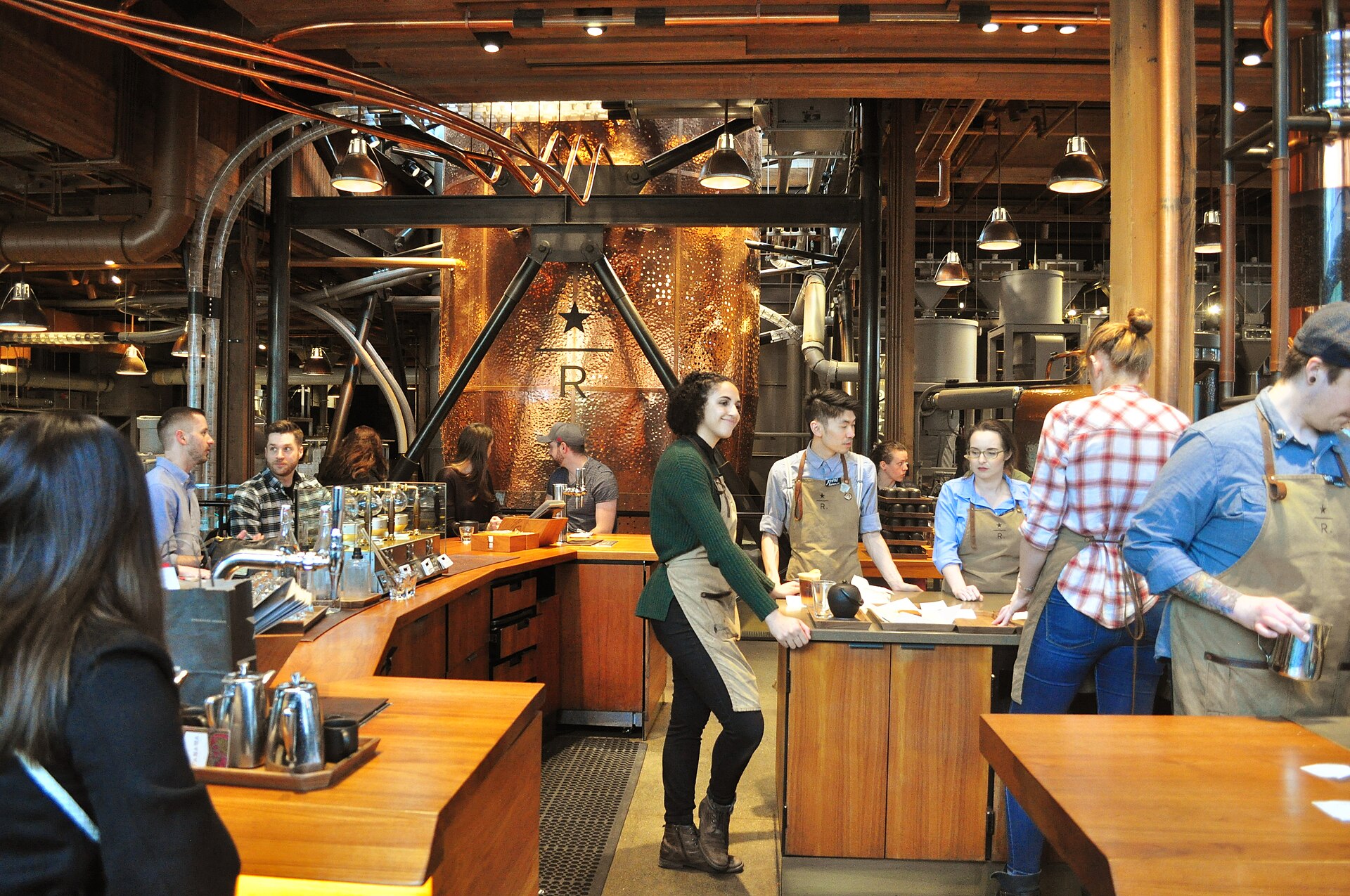 Starbucks' viral drinks are messing up baristas' day